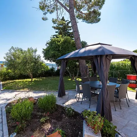 Appartement Carmen *